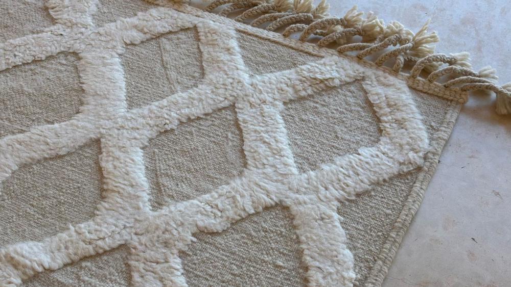 Moroccan Modern Beige Rug 9.6 x 7.4 ft / 294 x 227 cm - Surcoma