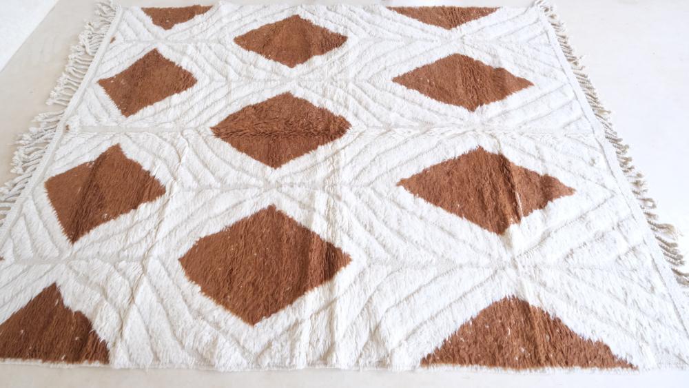 Moroccan Modern Wool Rug 9.6 x 7.1 ft / 294 x 218 cm - Surcoma