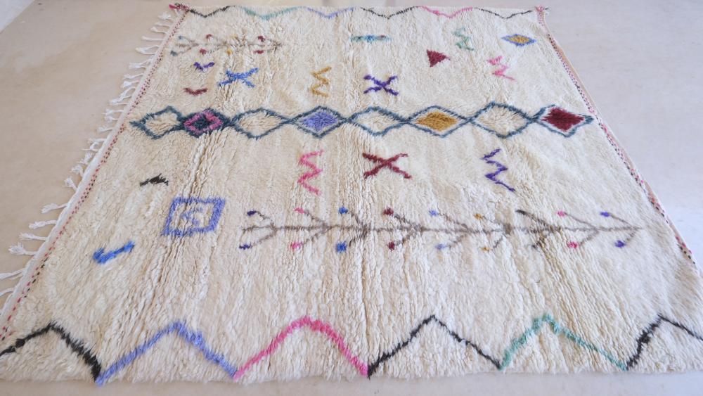 Moroccan Modern Wool Rug 9 x 8 ft / 275 x 245 cm - Surcoma