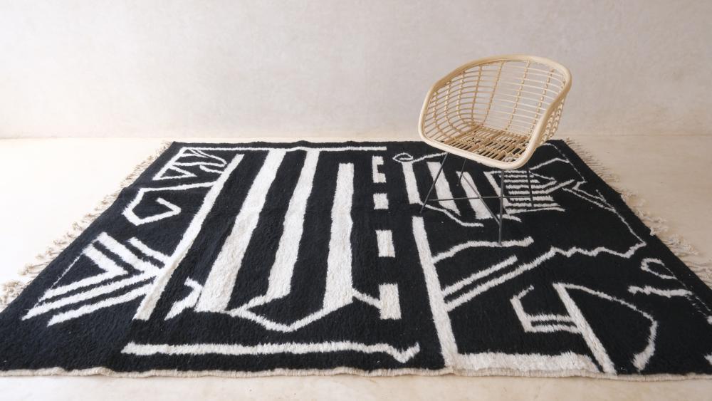 Black Moroccan Modern Rug 9.8 x 6.7 ft / 298 x 207 cm - Surcoma