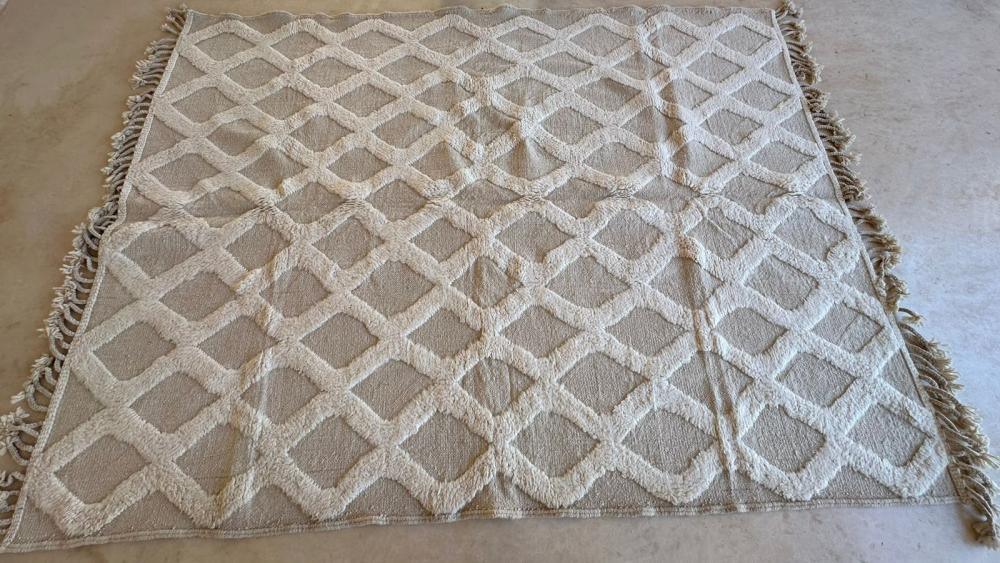 Moroccan Modern Beige Rug 9.6 x 7.4 ft / 294 x 227 cm - Surcoma