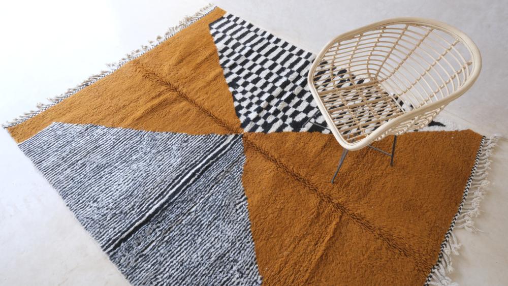 Moroccan Modern Wool Rug 8.8 x 6.9 ft / 268 x 212 cm - Surcoma