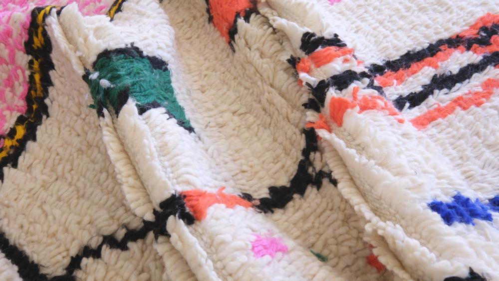 Moroccan Neon Wool Rug 10 x 6.5 ft / 304 x 198 cm - Surcoma