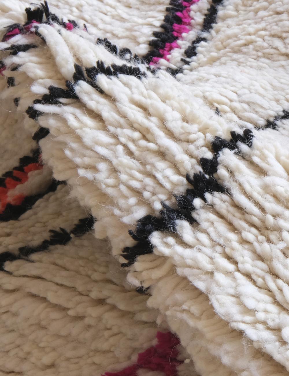 Moroccan Neon Wool Rug 10 x 6.4 ft / 306 x 195 cm - Surcoma