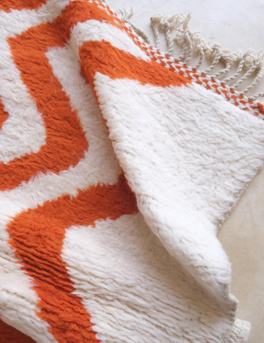 Moroccan Orange Wool Rug 9.9 x 6.5 ft / 303 x 200 cm - Surcoma