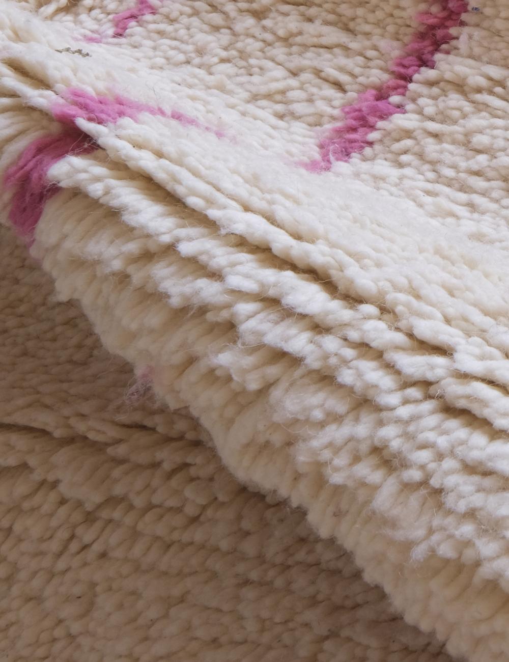 Moroccan Pink Azilal Wool Rug 9.9 x 6.4 ft / 303 x 197 cm - Surcoma