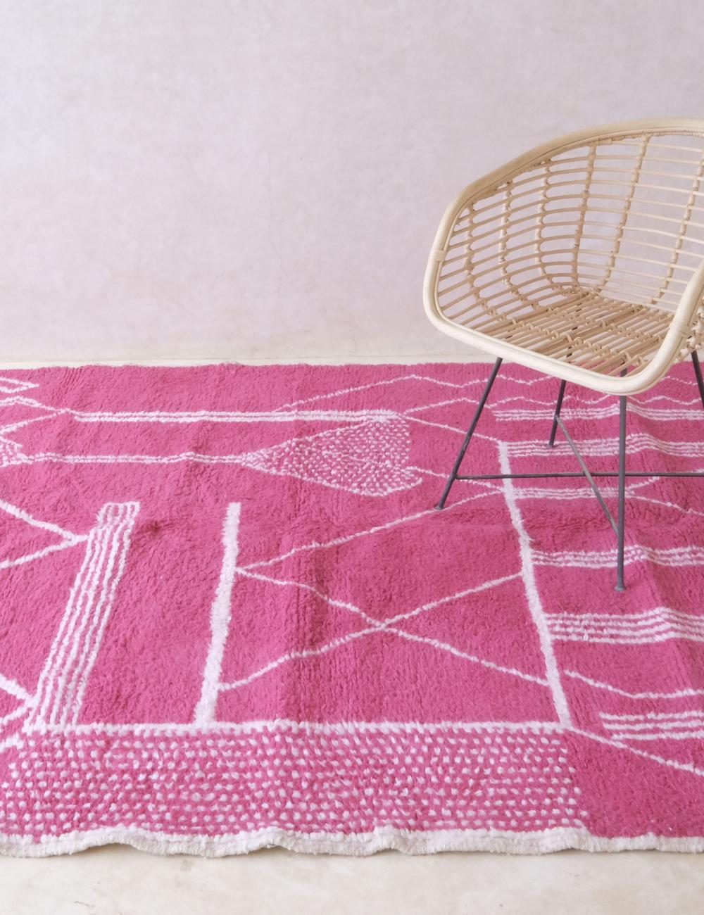 Moroccan Pink Modern Wool Rug 8.3 x 6 ft / 253 x 184 cm