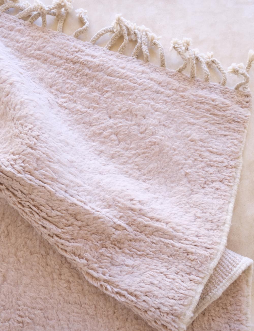 Moroccan Powder Pink Wool Rug 9 x 7.1 ft / 275 x 219 cm - Surcoma