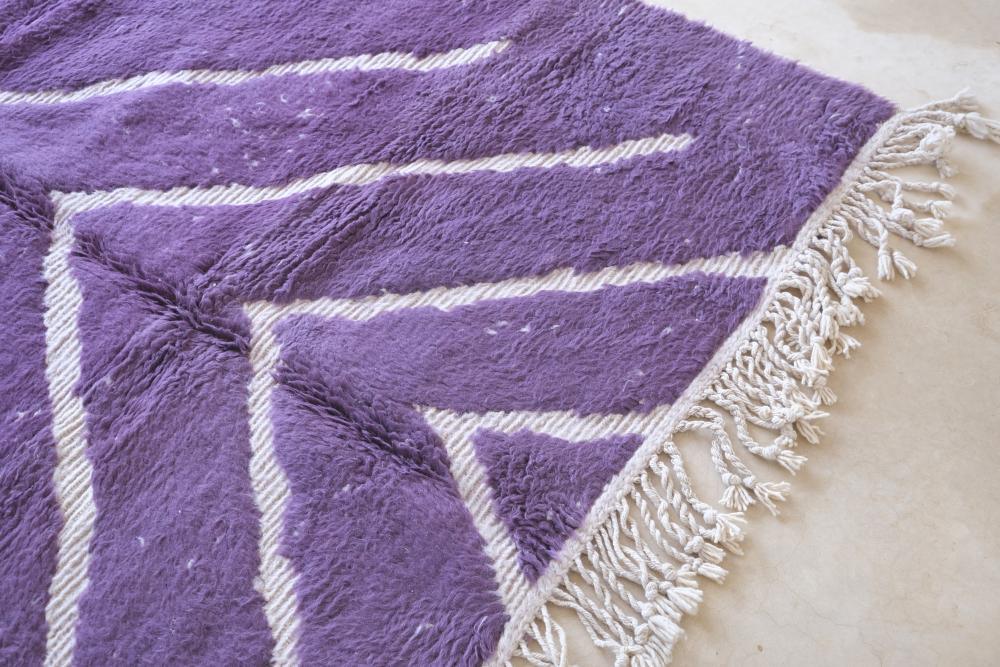 Moroccan Purple Wool Rug 9.2 x 6.4 ft / 280 x 197 cm - Surcoma
