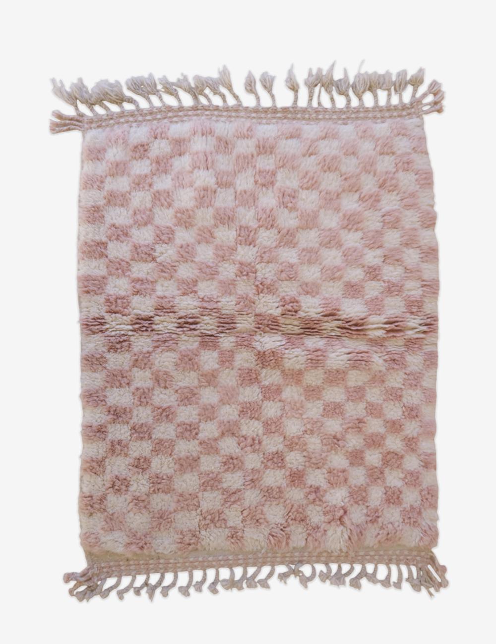 Moroccan Small Checkered Wool Rug 5.3 x 3.8 ft / 163 x 117 cm - Surcoma