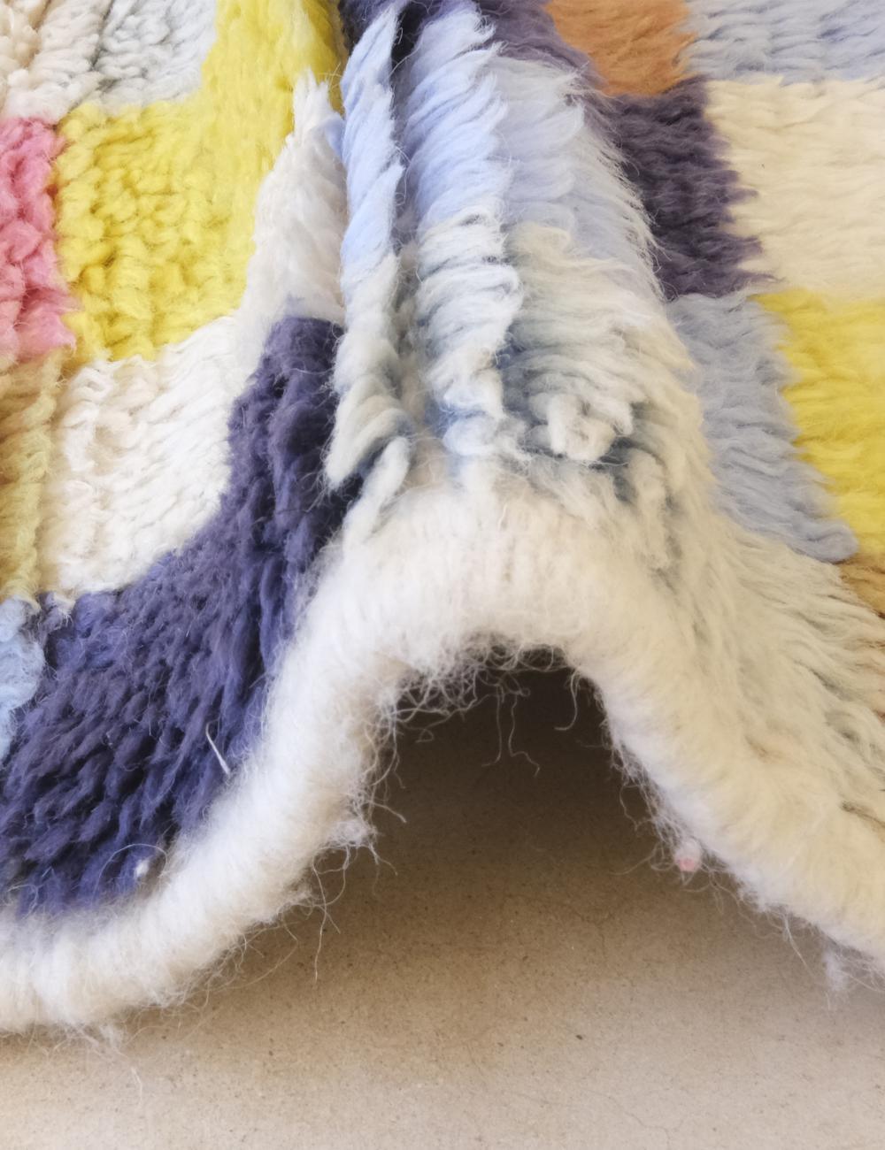 Moroccan Small Checkered Wool Rug 6.6 x 3.8 ft / 201 x 116 cm - Surcoma