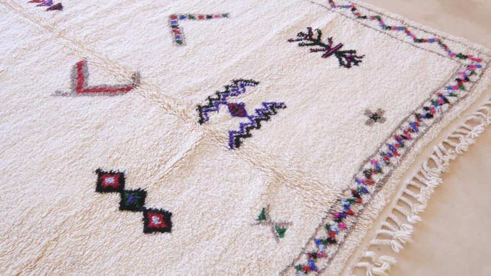 Moroccan Tribal Wool Rug 9.7 x 6.5 ft / 297 x 200 cm - Surcoma