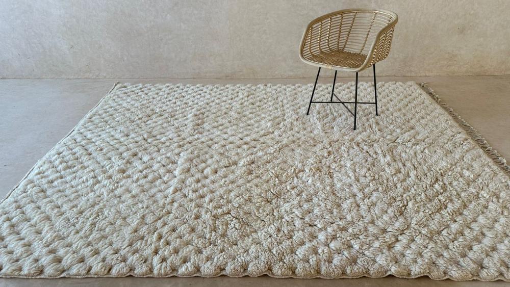 Moroccan White Beni Mrirt Rug 9.8 x 7.7 ft / 300 x 237 cm - Surcoma