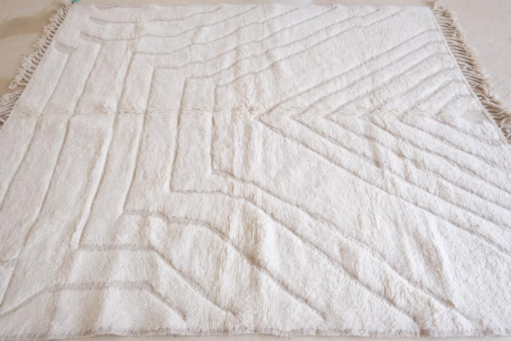 Moroccan White Beni Ourain Rug 8.1 x 6.9 ft / 247 x 212 cm - Surcoma