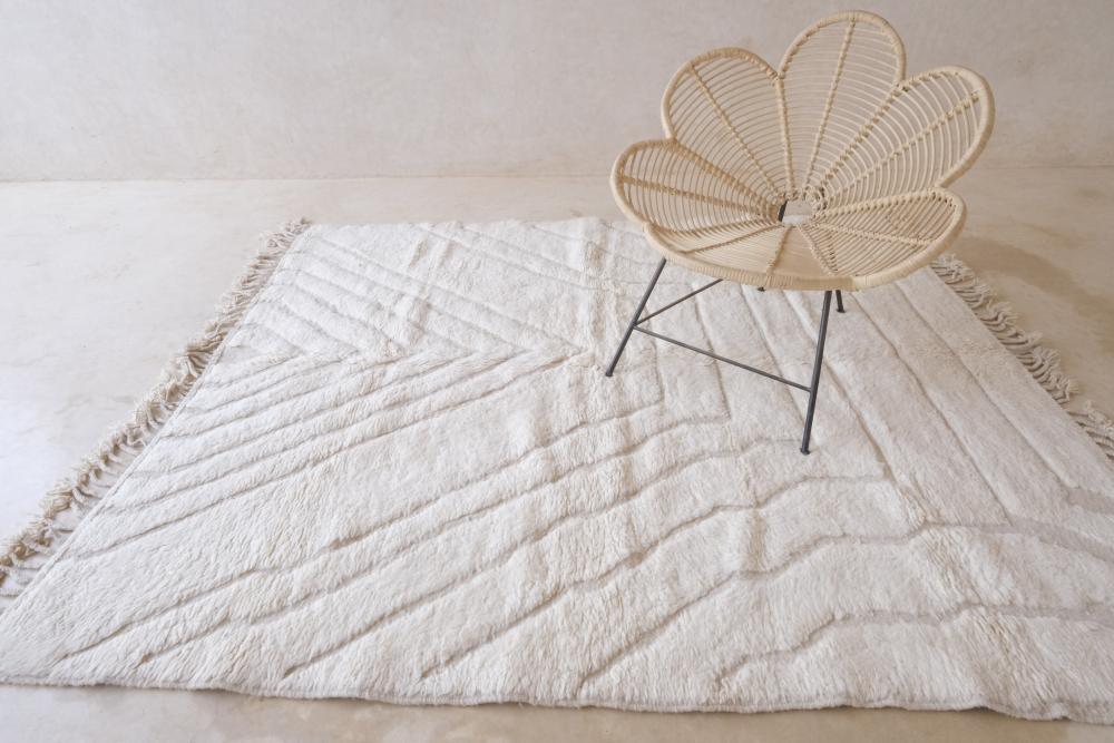 Moroccan White Beni Ourain Rug 8.1 x 6.9 ft / 247 x 212 cm - Surcoma