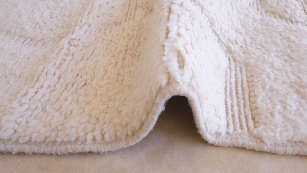 Moroccan White Modern Wool Rug 8.8 x 6 ft / 269 x 184 cm - Surcoma