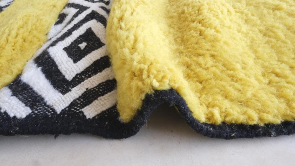 2020s Moroccan Yellow Modern Wool Rug 9.7 x 6.4 ft / 296 x 196 cm - Surcoma