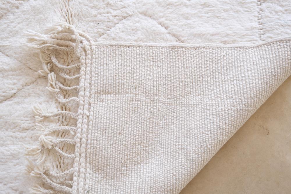 White Beni Ourain Wool Rug 11.7 x 6 ft / 358 x 185 cm - Surcoma