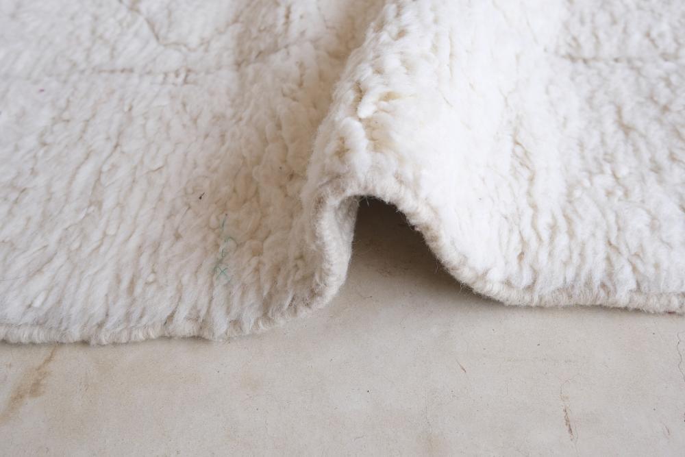White Beni Ourain Wool Rug 11.7 x 6 ft / 358 x 185 cm - Surcoma