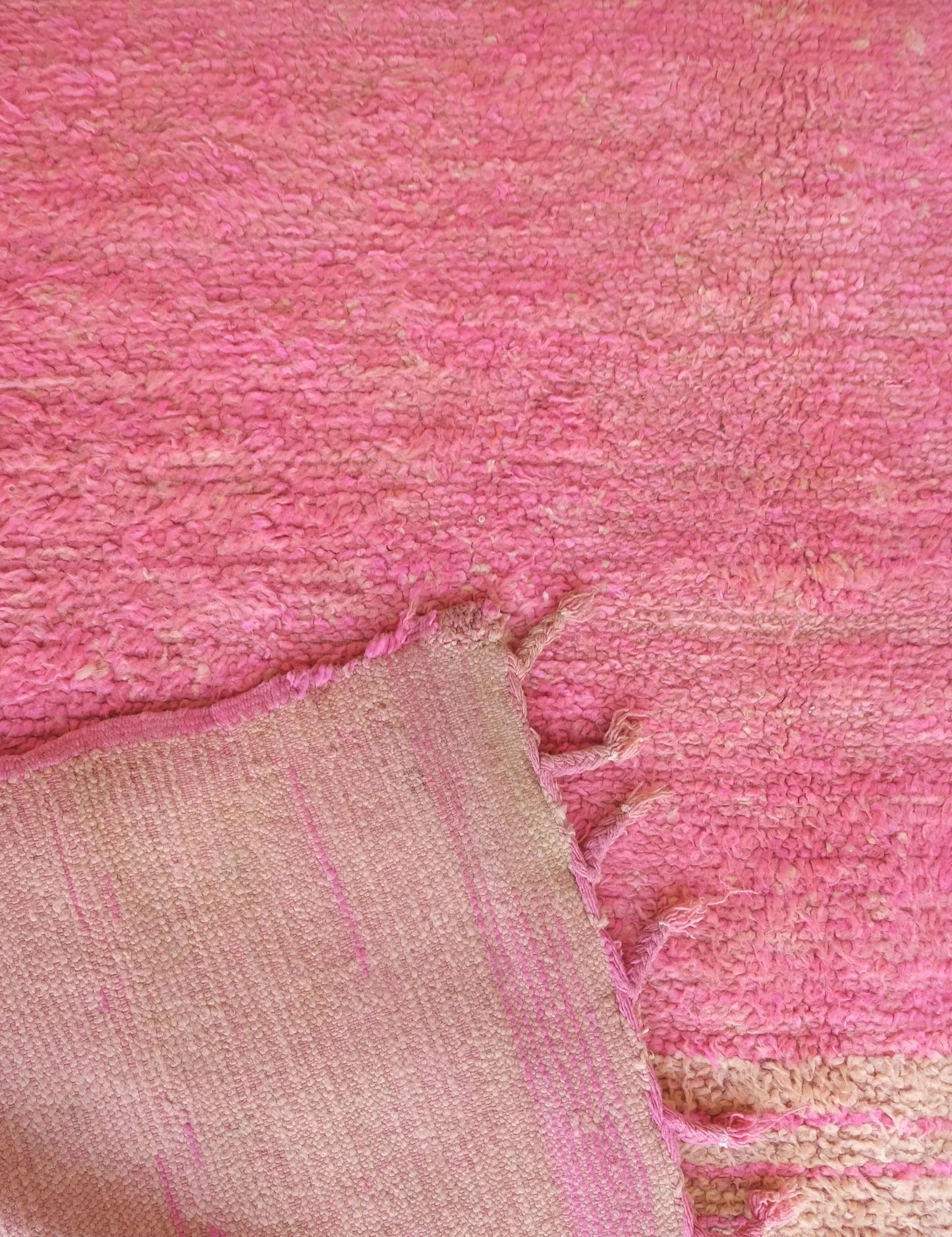 Moroccan Pink Wool Rug 10.4 x 5.7 ft / 317 x 174 cm - Surcoma