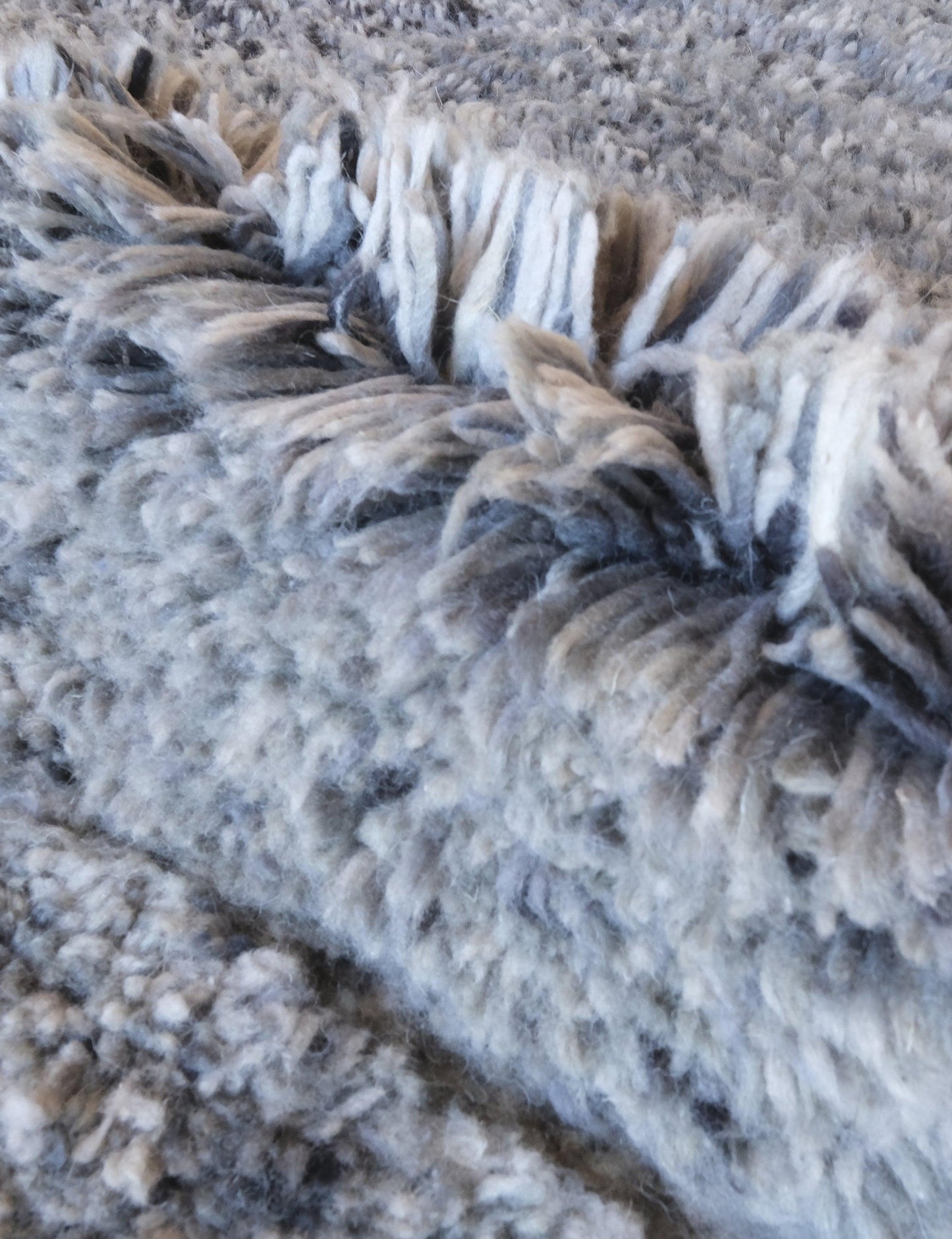 Moroccan Shag Mrirt Wool Rug 5.2 x 3.9 ft / 160 x 120 cm - Surcoma