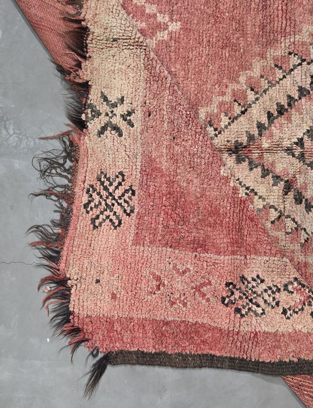Vintage Rose Pink Moroccan Rug 12.8 x 5.4 ft / 390 x 166 cm