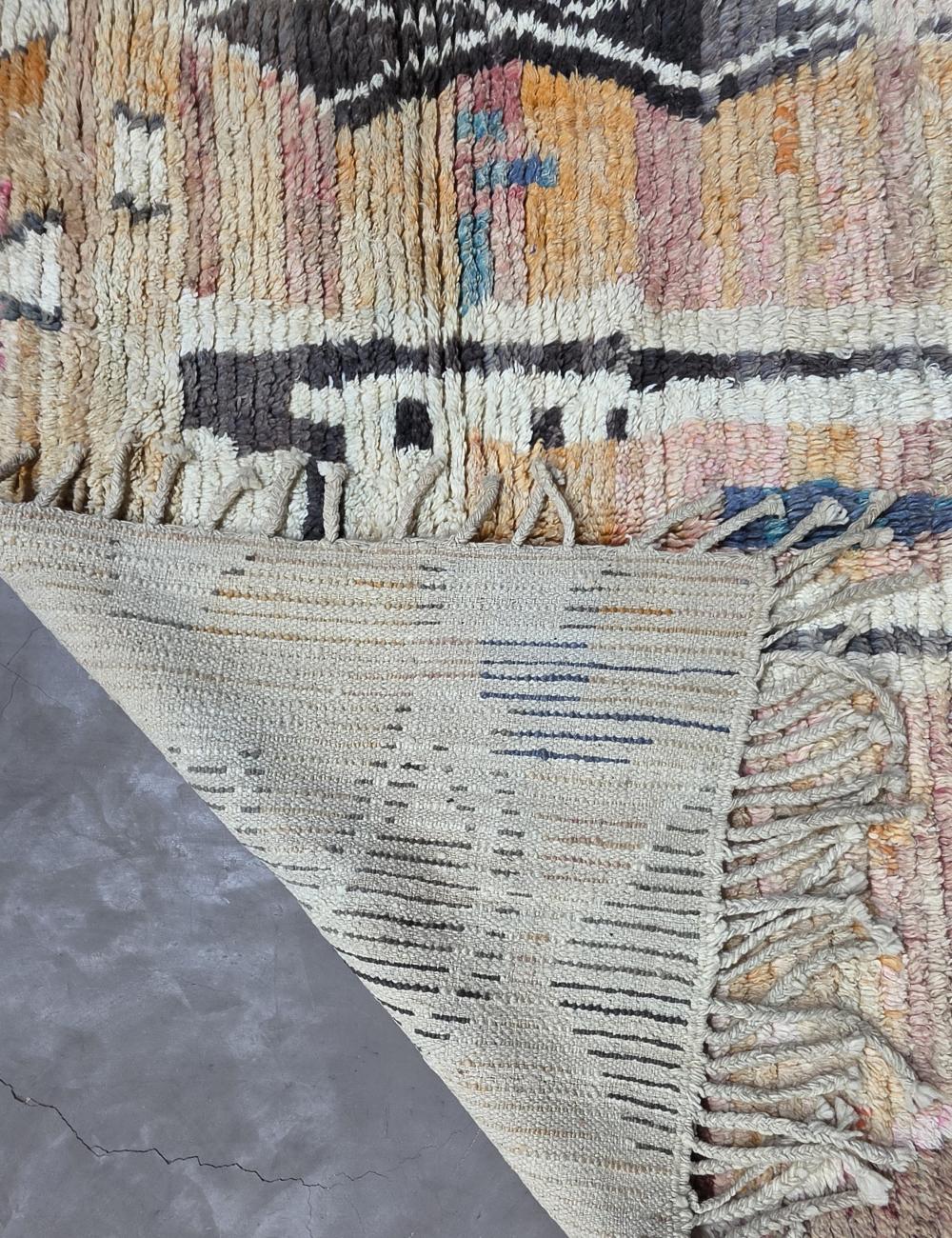 Modern Boujad Rug | Sunset Wool Moroccan Rug 6.7 x 5.15 ft / 204 x 157 cm