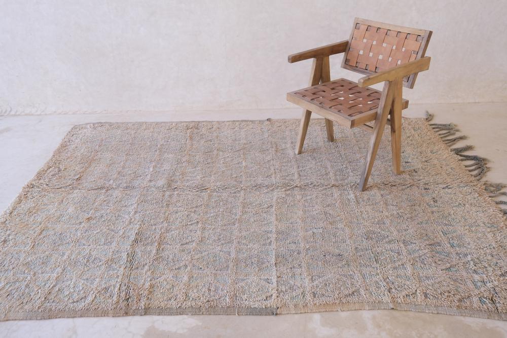 Handknotted Moroccan Rug 8.3 x 6.1 ft / 254 x 187 cm - Surcoma