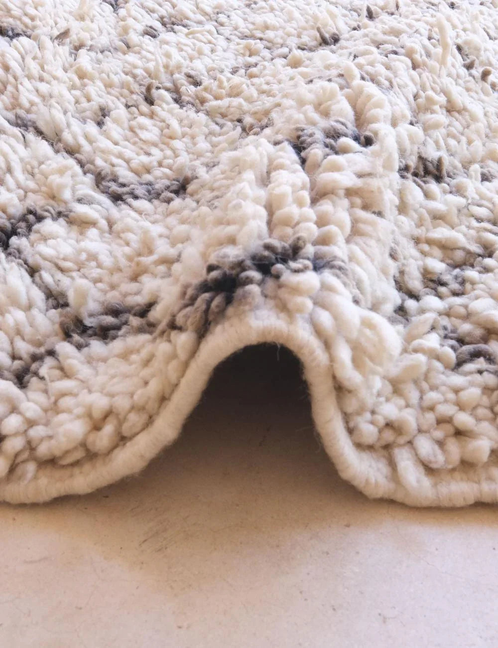 Beige Berber Carpet 6.8 x 2.4 ft / 207 x 76 cm