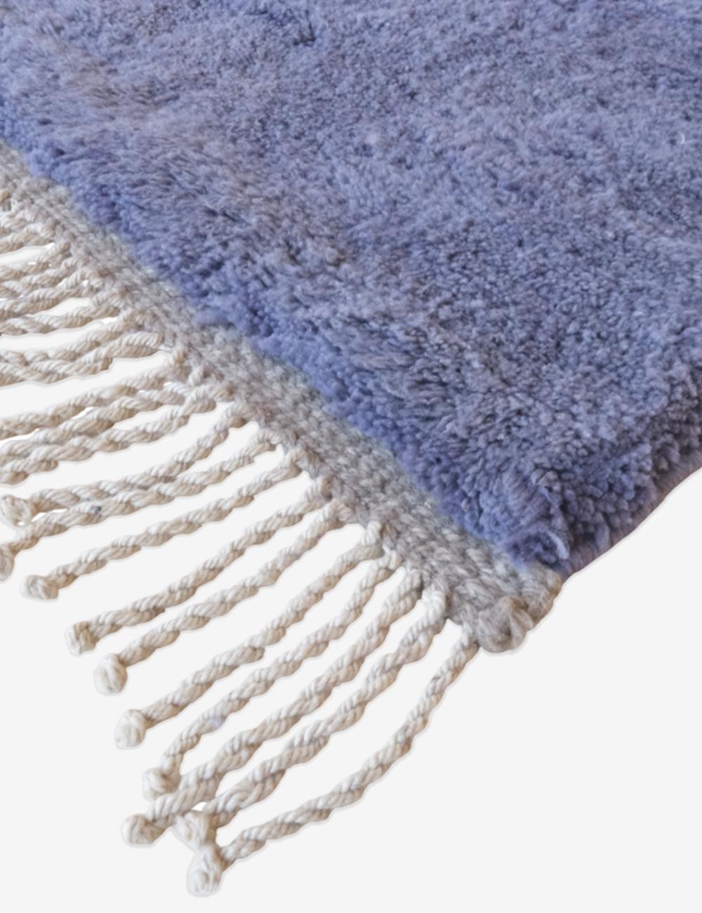 Beni Mrirt Contemporary Small Moroccan Rug – 5.1 x 3.7 ft (155 x 113 cm) Handmade