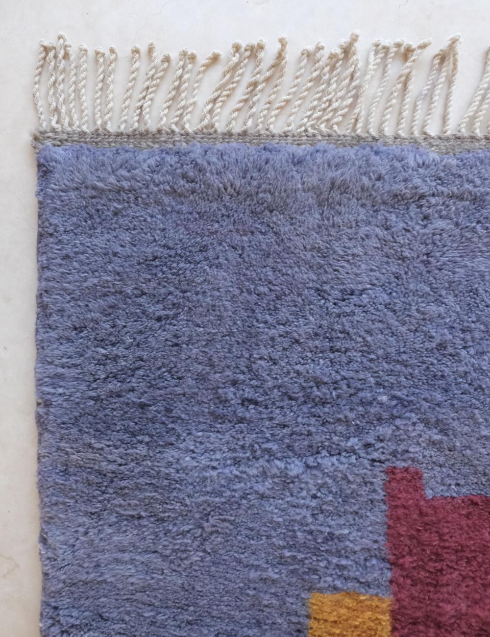 Beni Mrirt Contemporary Small Moroccan Rug – 5.1 x 3.7 ft (155 x 113 cm) Handmade