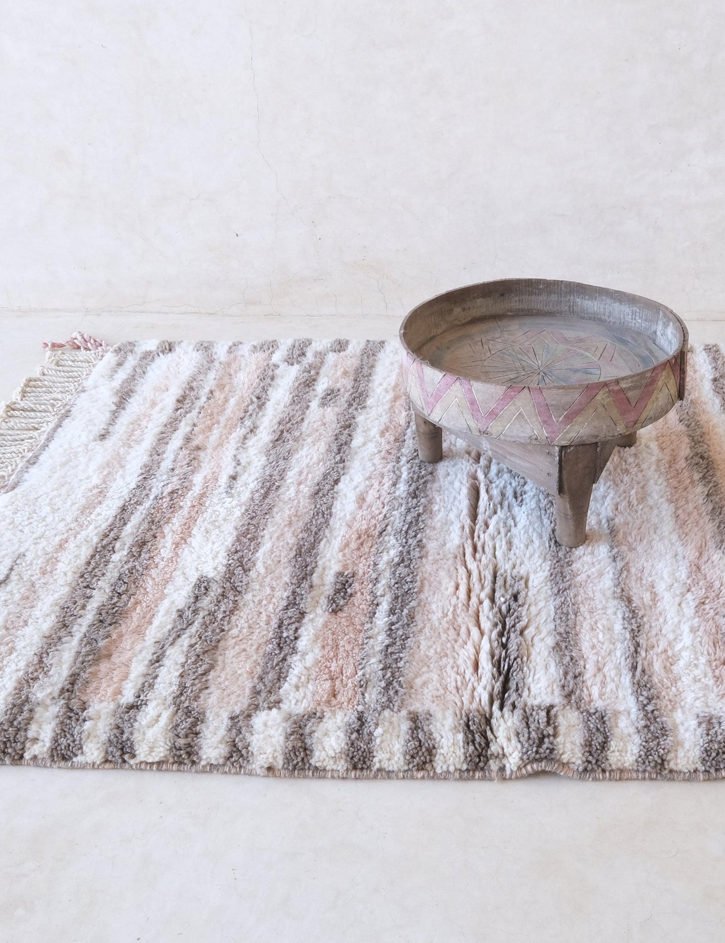 Beni Mrirt Moroccan Luxury Wool Rug – 5.4 x 3.7 ft (165 x 114 cm) Handmade
