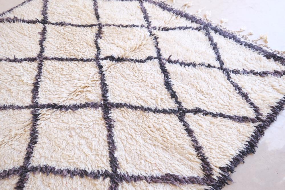Morocan Beni Ourain Wool Rug 9.2 x 5.2 ft / 280 x 161 cm - Surcoma