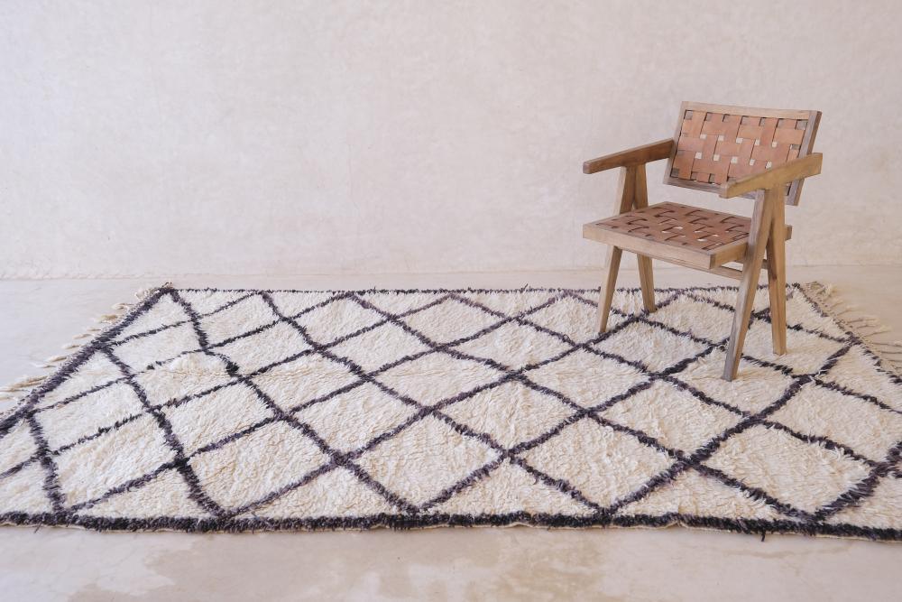 Morocan Beni Ourain Wool Rug 9.2 x 5.2 ft / 280 x 161 cm - Surcoma