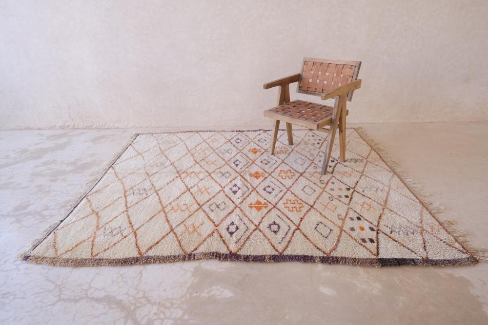 Beni Ourain Rug 7.7 x 6.2 ft / 234 x 190 cm - Surcoma