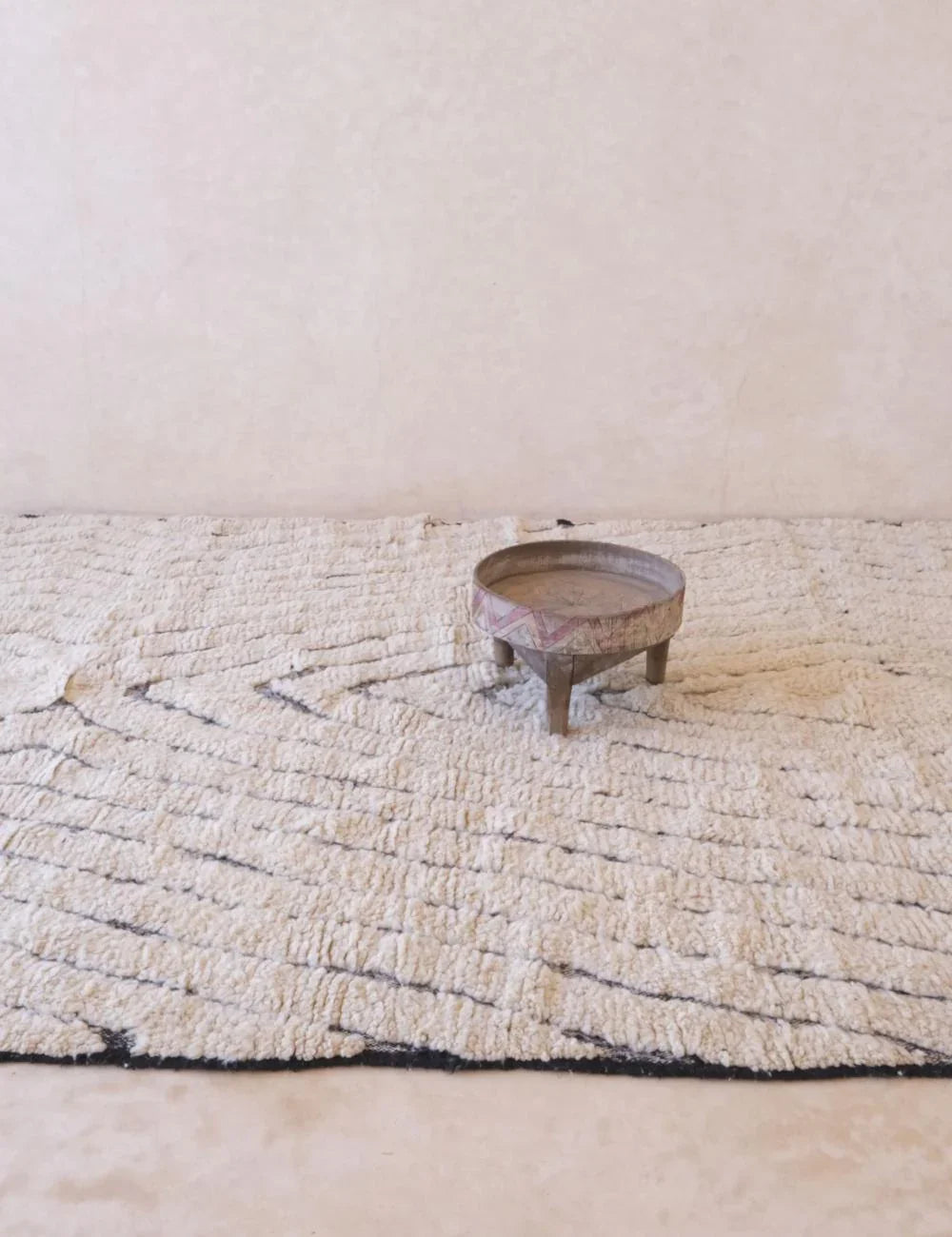 Beni Ourain Wool Rug 9.3 x 7 ft / 282 x 215 cm - Surcoma