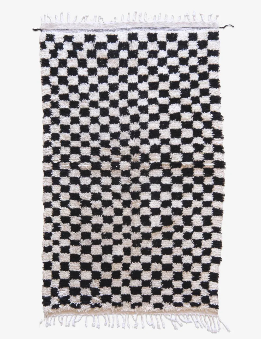 Black and White Checkered Moroccan Wool Rug 6.3 x 3.8 ft / 193 x 117 cm - Surcoma