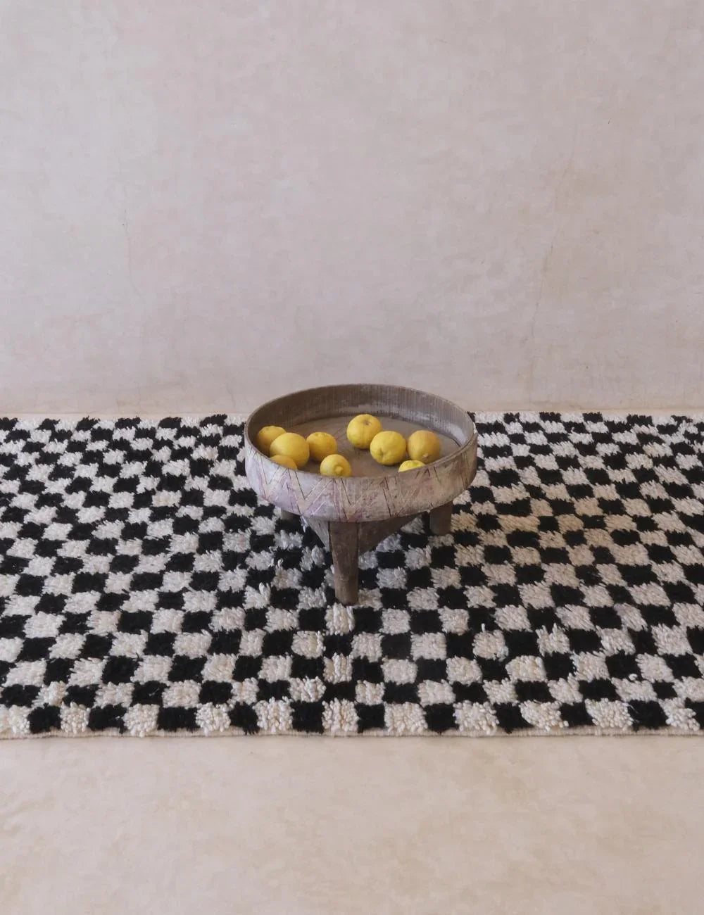 Black and White Checkered Moroccan Wool Rug 6.3 x 3.8 ft / 193 x 117 cm - Surcoma
