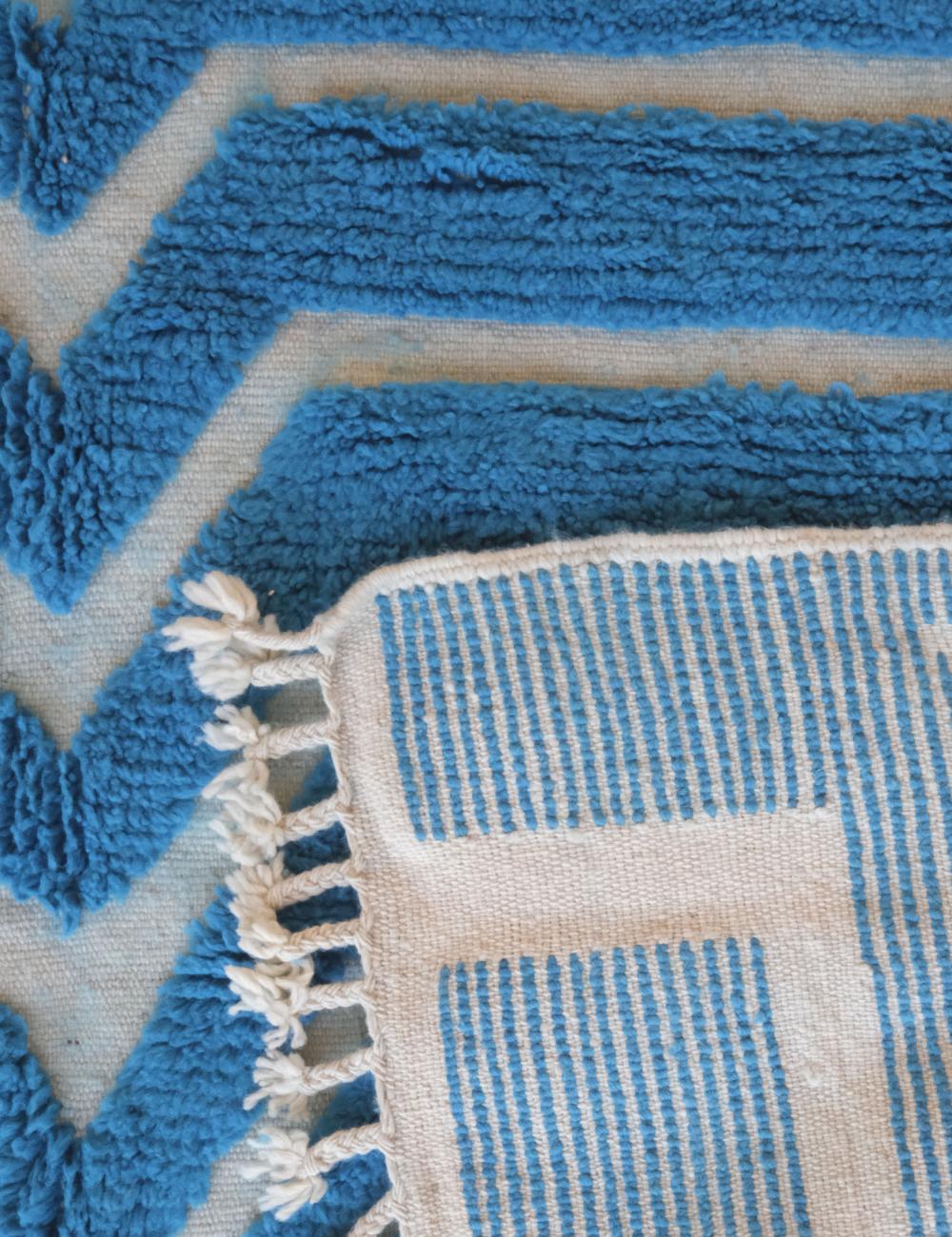 Blue Contemporary Moroccan Wool Rug 8.9 x 7.1 ft / 271 x 218 cm - Surcoma