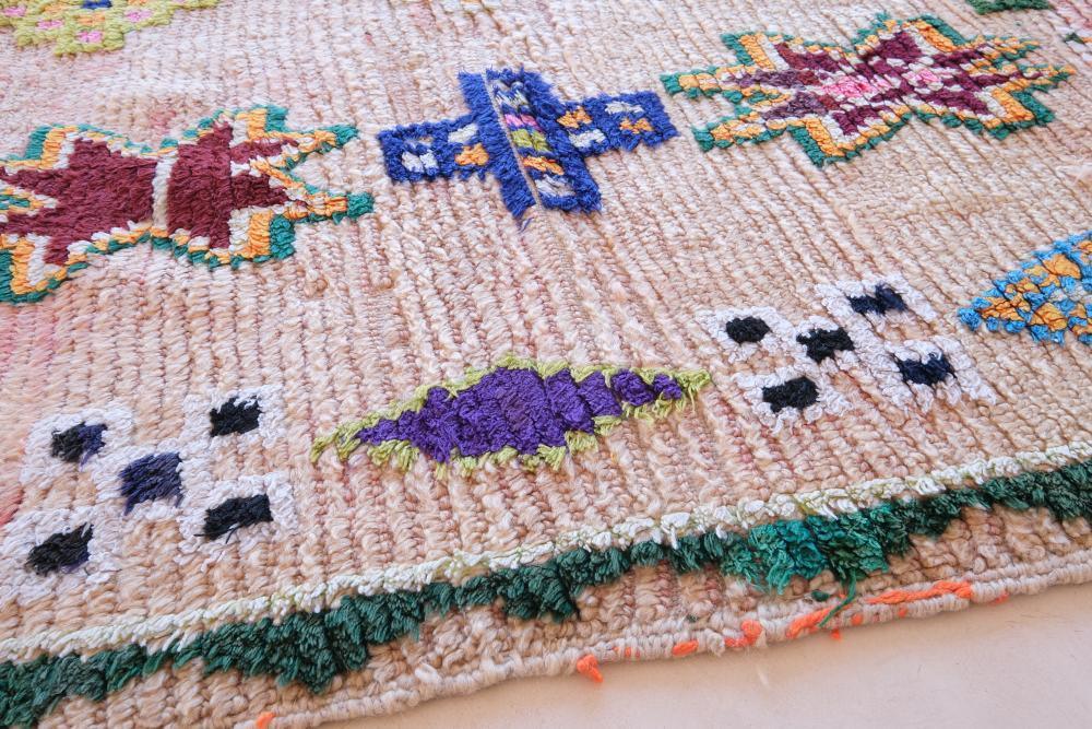 Moroccan Berber Wool Rug 8.3 x 3.8 ft / 252 x 118 cm - Surcoma