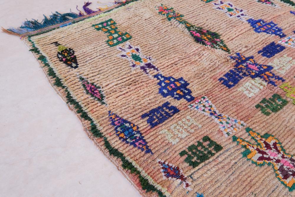 Moroccan Berber Wool Rug 8.3 x 3.8 ft / 252 x 118 cm - Surcoma