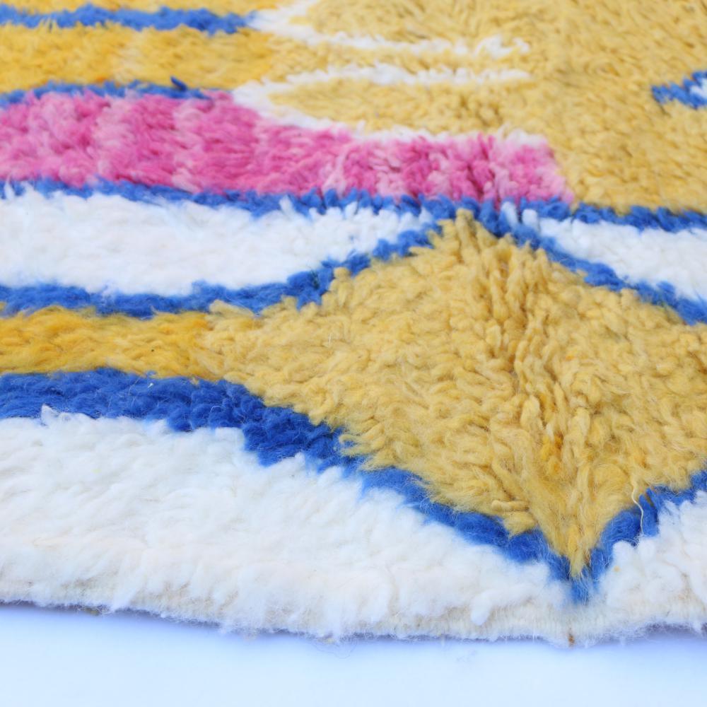 Moroccan Abstract Boujaad Wool Rug 8.5 x 4.7 ft / 259 x 145 cm - Surcoma