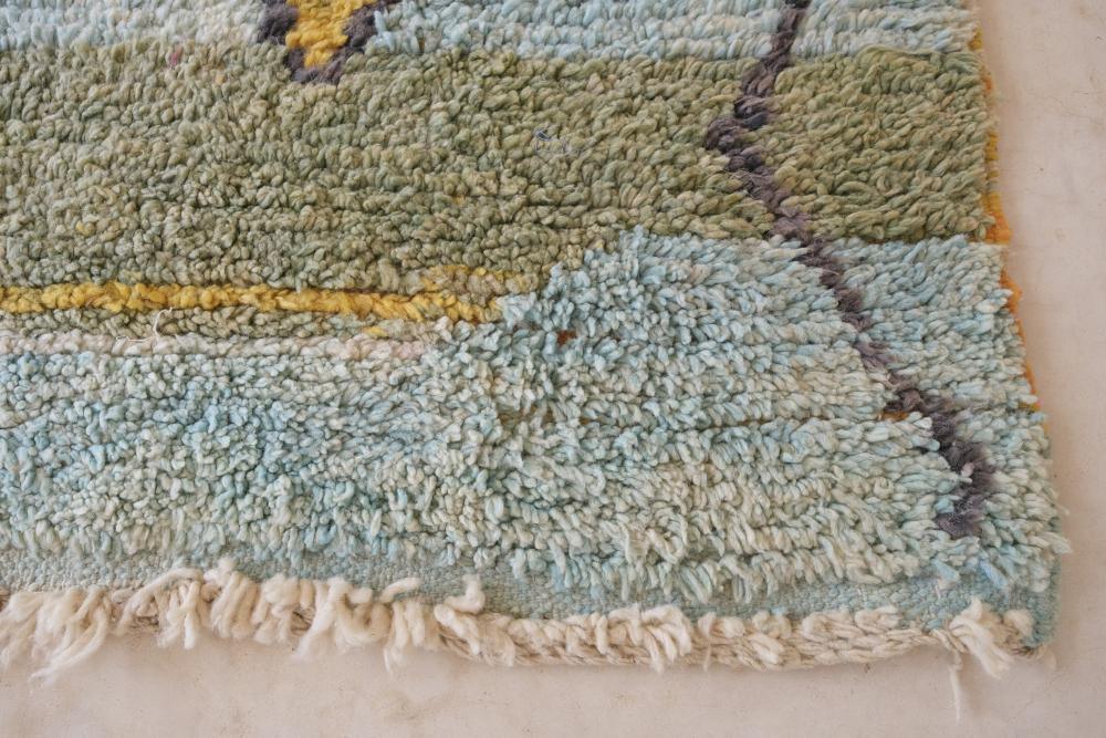 Moroccan Boujad Berber Carpet 9.3 x 6.3 ft / 283 x 193 cm - Surcoma