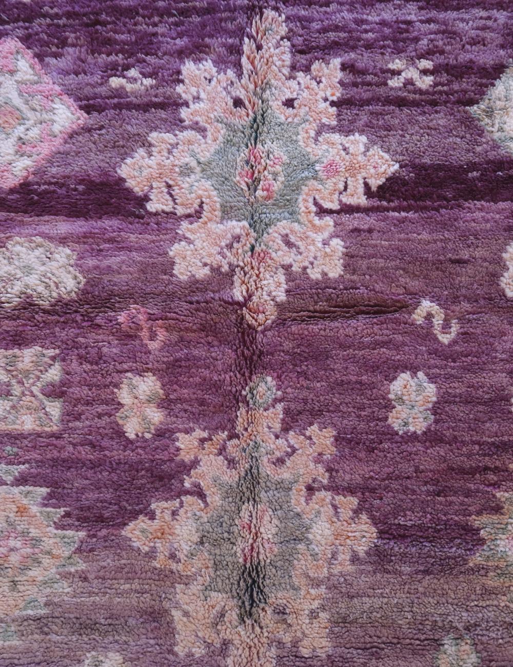 Handwoven Moroccan Boujad Rug 8.9 x 6.1 ft / 271 x 188 cm - Surcoma