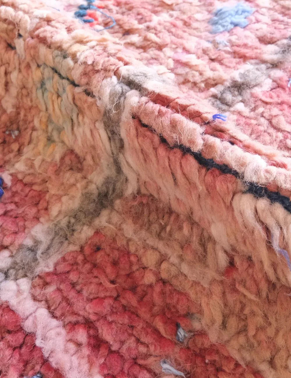 Boujad Moroccan Rug 8.2 x 5 ft / 250 x 155 cm - Surcoma