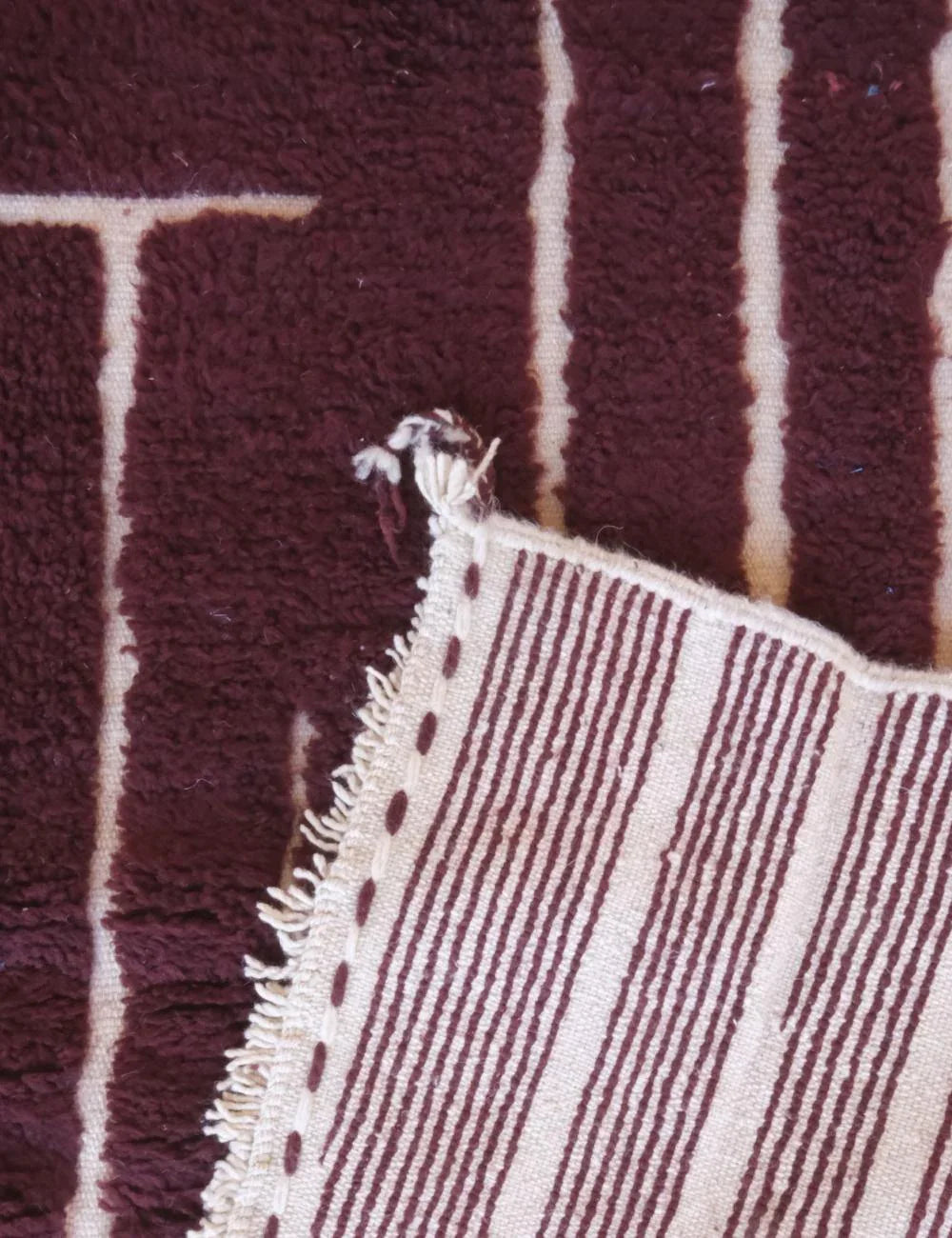 Burgundy Textured Moroccan Wool Rug 9.3 x 6.8 ft / 282 x 210 cm - Surcoma