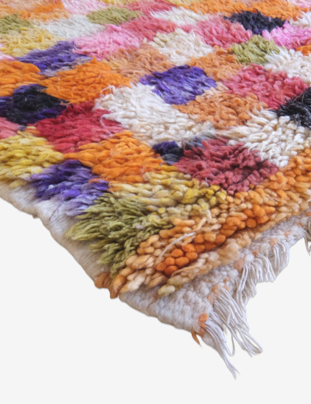 Colorful Checkered Moroccan Wool Rug 5.3 x 3.9 ft / 161 x 119 cm