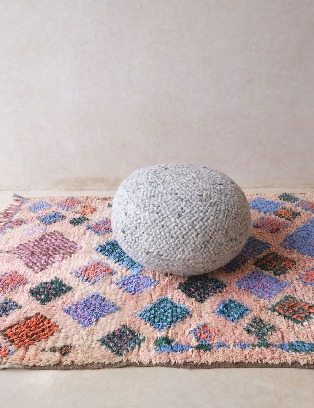 Colorful Moroccan Berber Rug 6.7 x 5.1 ft / 205 x 156 cm - Surcoma