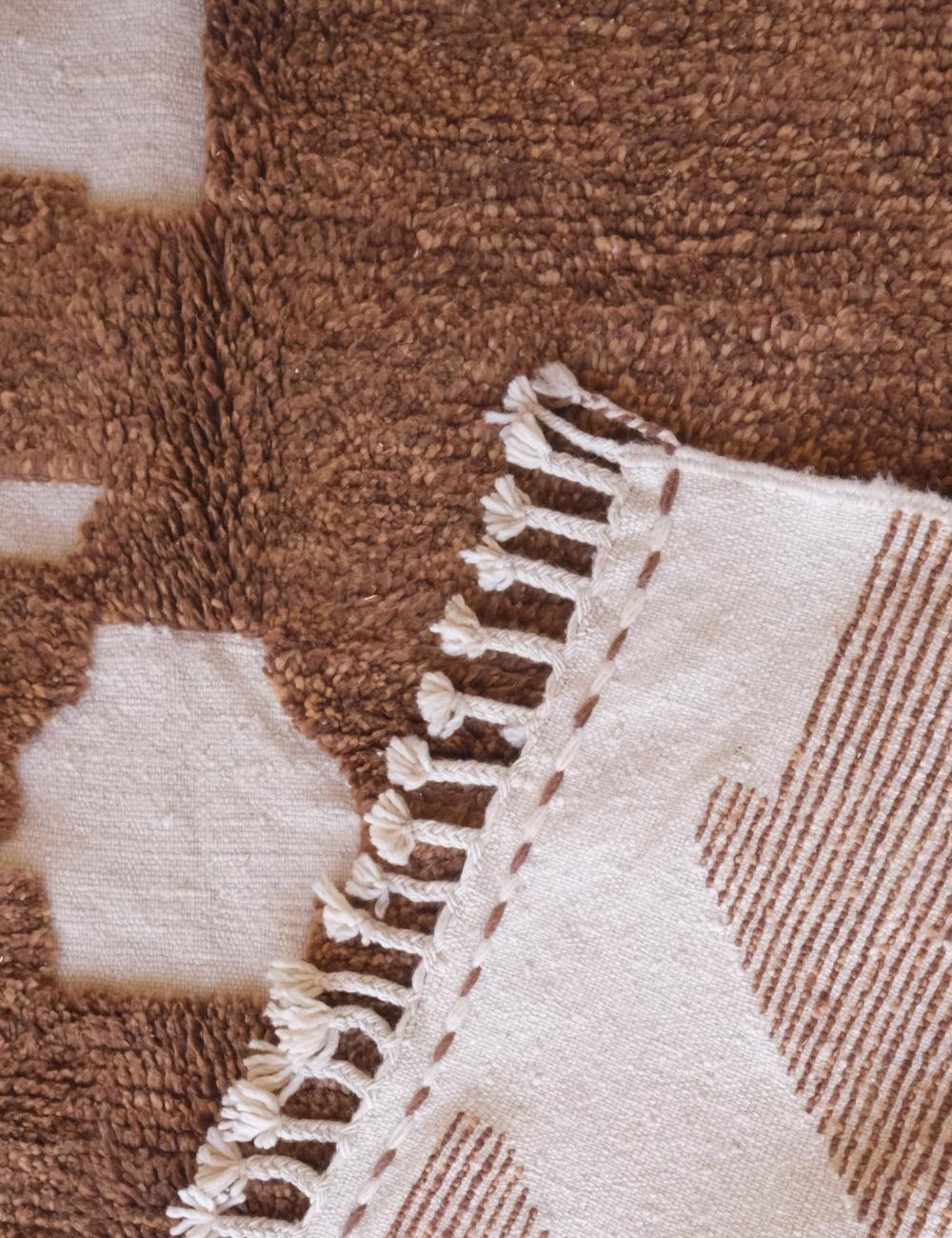 Mocha Brown Moroccan Wool Rug 9.3 x 7.2 ft / 283 x 220 cm - Surcoma