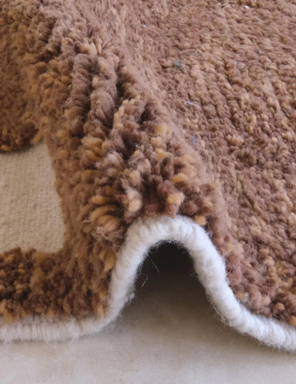 Mocha Brown Moroccan Wool Rug 9.3 x 7.2 ft / 283 x 220 cm - Surcoma